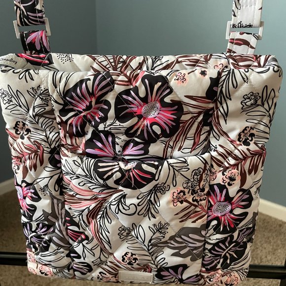 Vera Bradley Handbags - Vera Bradley Shoulder Bag